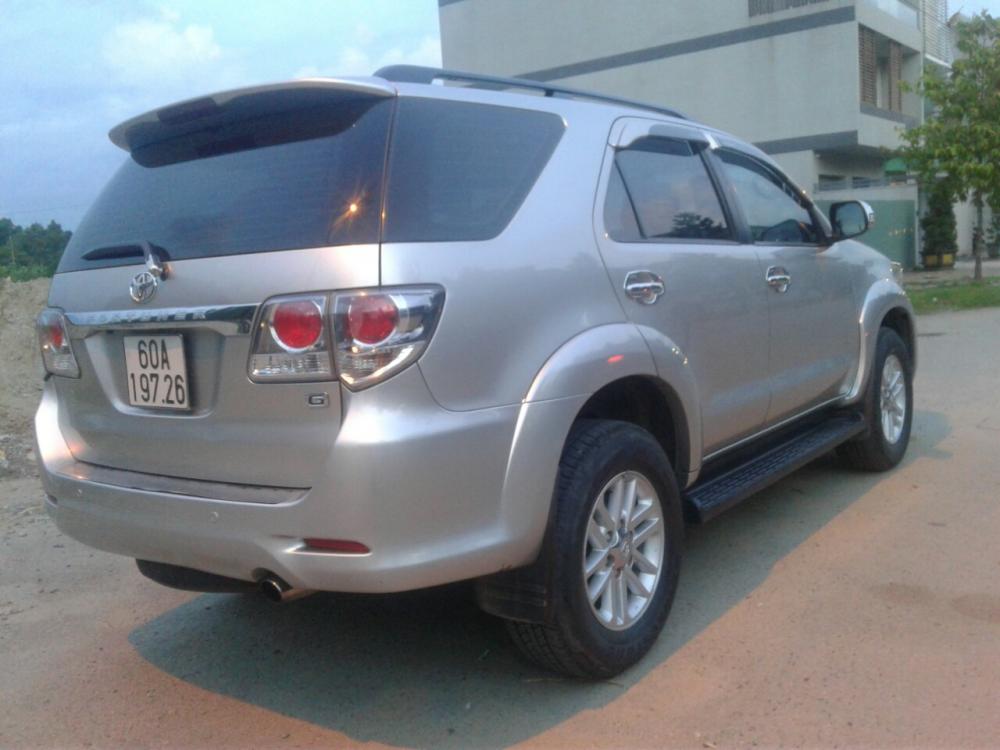 Toyota Fortuner G 2015 - Bán Toyota Fortuner G 10/2015 (máy dầu), đúng 01 chủ mua mới từ đầu