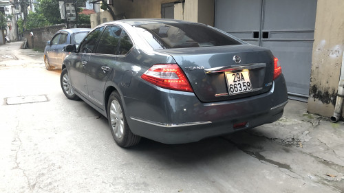 Nissan Teana   2.0 AT  2010 - Cần bán lại xe Nissan Teana 2.0 AT sản xuất năm 2010 chính chủ 