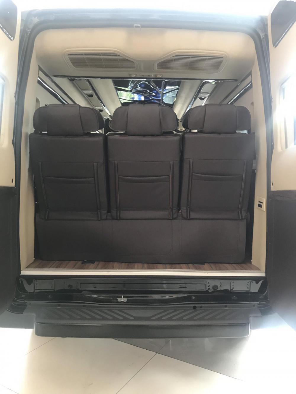 Ford Transit 2019 - Cần bán Ford Transit Limousine vip trung cấp, dành cho chuyên gia, đẳng cấp doanh nhân