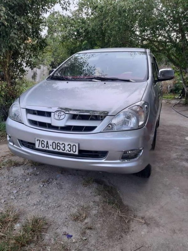 Toyota Innova 2007 - Bán ô tô Toyota Innova sản xuất 2007, màu bạc, giá tốt