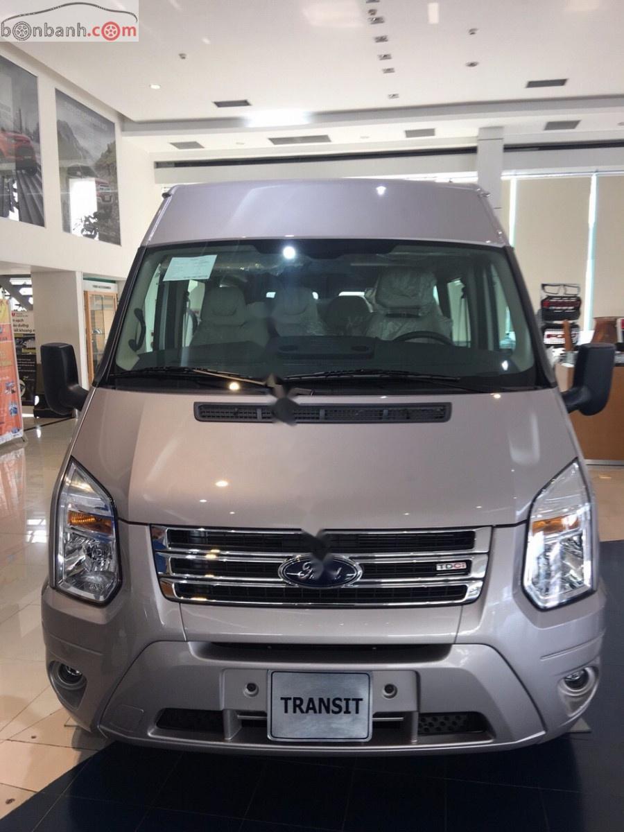 Ford Transit Luxury 2019 - Bán ô tô Ford Transit Luxury sản xuất năm 2019, màu bạc