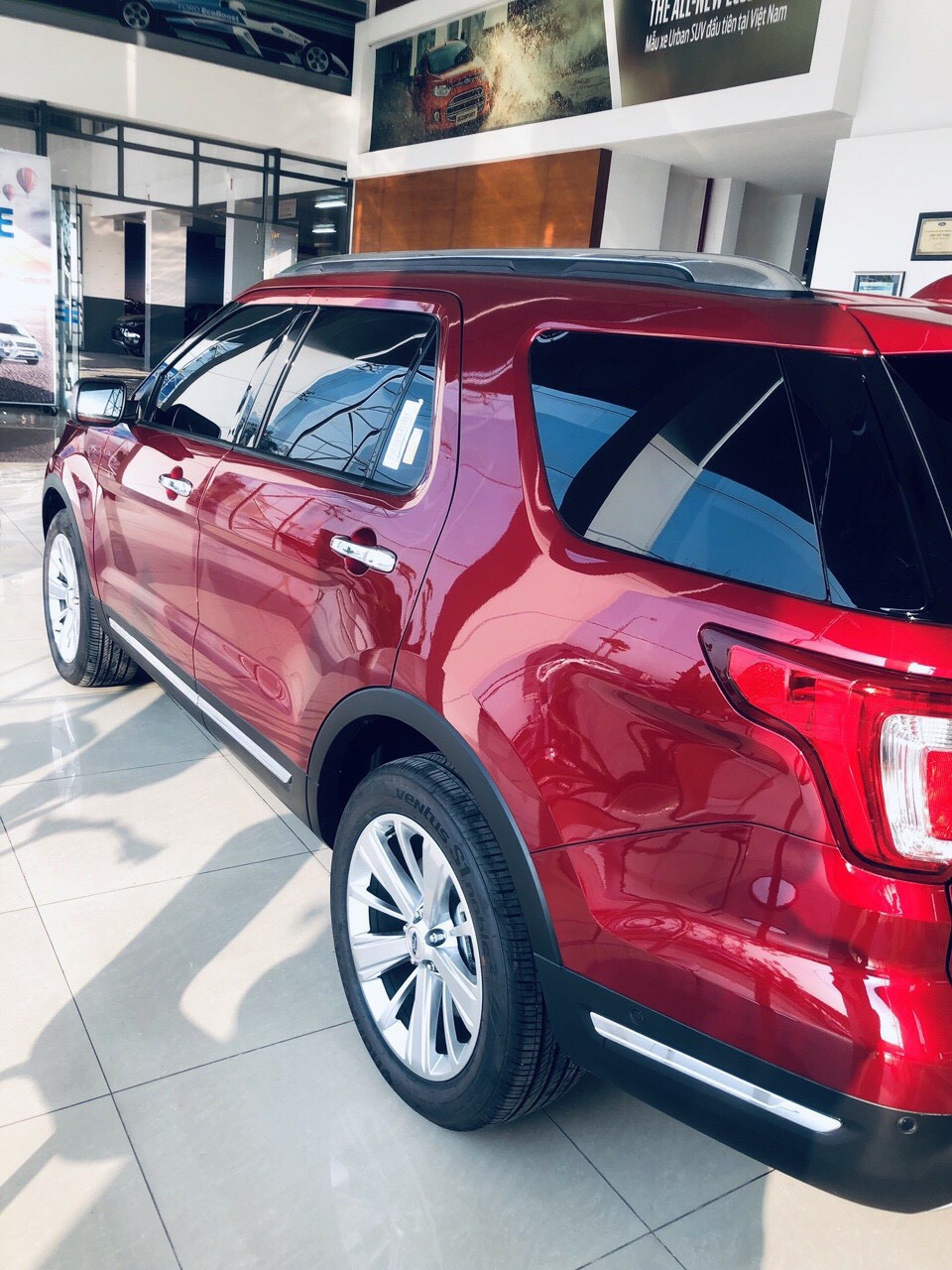 Ford Explorer 2019 - Siêu khuyến mại - Ford Explorer 2019 nhập khẩu nguyên chiếc tại Mỹ, giá cạnh tranh nhất thị trường