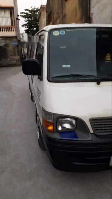 Toyota Hiace   2002 - Bán xe Toyota Hiace đời 2002, màu trắng, xe tốt, hoạt động bình thường, không va quệt