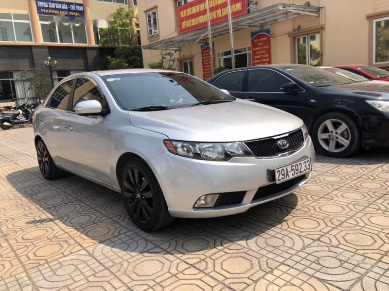 Kia Forte    SLi 1.6 AT  2009 - Gia đình tôi cần bán Kia Forte SLi 1.6 AT 2009, xe nhập khẩu