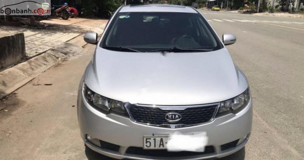 Kia Forte SX 1.6 AT 2011 - Cần bán lại xe Kia Forte SX 1.6 AT đời 2011, màu bạc 