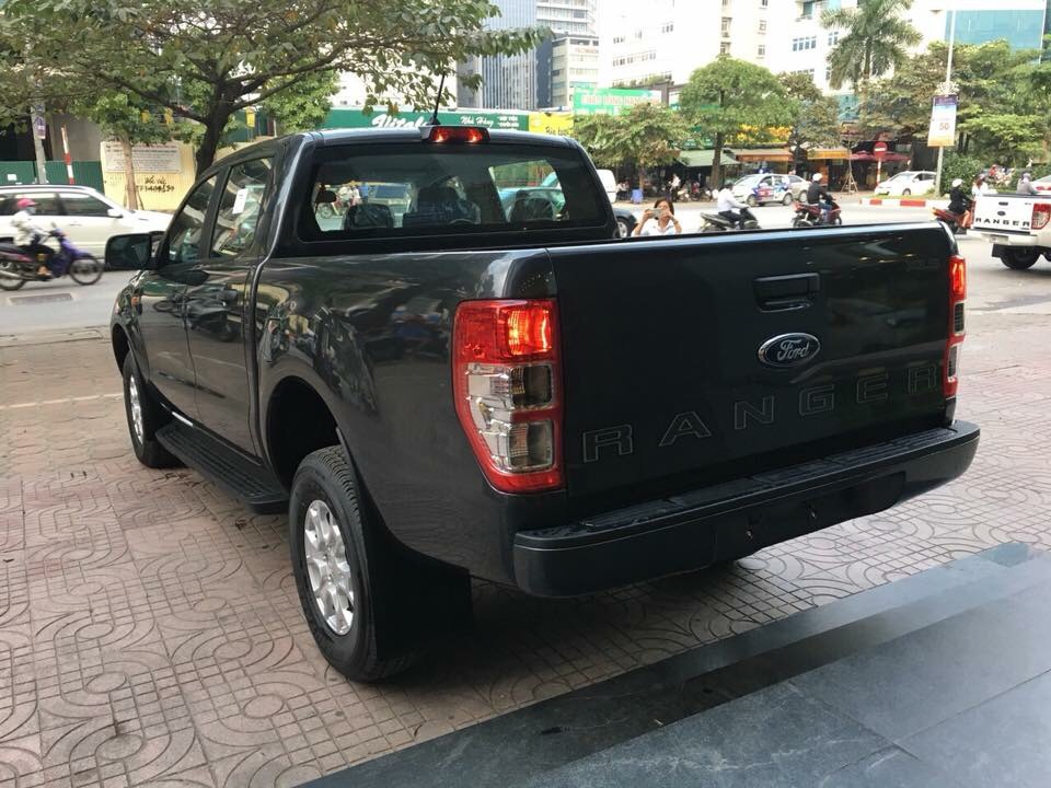 Ford Ranger XLS AT 4x2 2019 - Ford Thủ Đô bán xe Ranger XLS AT 1 cầu số tự động, đủ màu, trả góp 85% giao xe toàn quốc