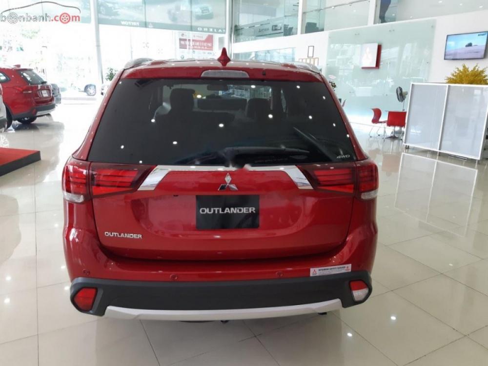 Mitsubishi Outlander 2.4 CVT Premium 2019 - Bán xe Mitsubishi Outlander 2.4 CVT Premium năm 2019, màu đỏ