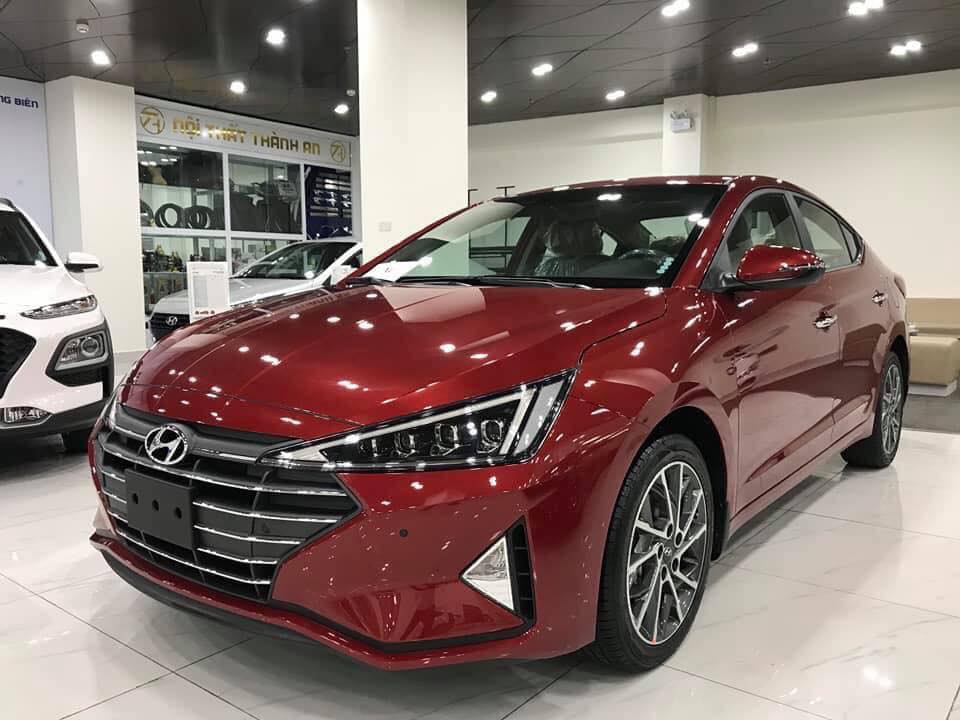 Hyundai Elantra 2019 - "Sốc" giảm 30 triệu tiền mặt - chỉ 179tr - Hyundai Elantra 1.6 MT 2020, hỗ trợ trả góp 85% - thủ tục nhanh chóng