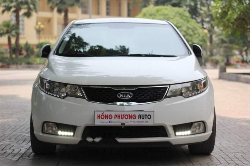 Kia Forte 2013 - Cần bán lại xe Kia Forte đời 2013, màu trắng, số tự động giá cạnh tranh