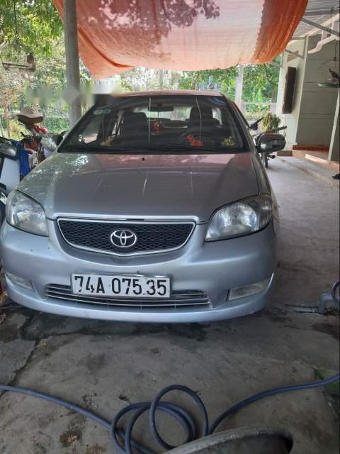 Toyota Vios 2004 - Bán ô tô Toyota Vios đời 2004, màu bạc