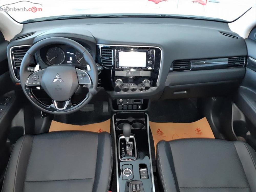 Mitsubishi Outlander 2.4 CVT Premium 2019 - Bán xe Mitsubishi Outlander 2.4 CVT Premium năm 2019, màu đỏ