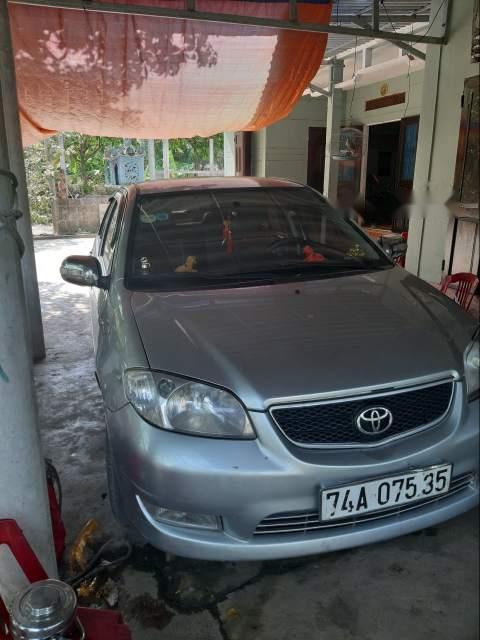 Toyota Vios 2004 - Bán ô tô Toyota Vios đời 2004, màu bạc