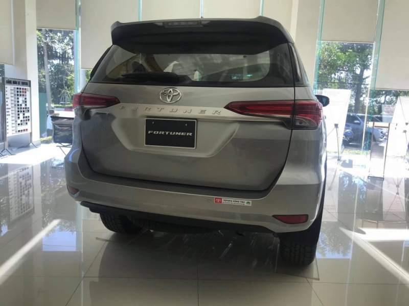 Toyota Fortuner  2.4G MT   2019 - Bán Toyota Fortuner 2.4G MT 2019, màu bạc, nhập khẩu