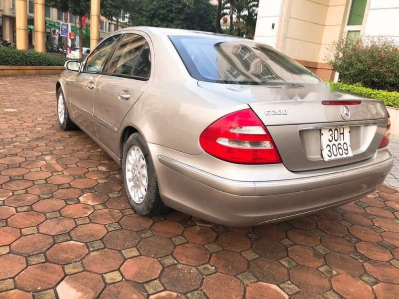 Mercedes-Benz E class E200 2007 - Bán lại xe Mercedes E200 sản xuất năm 2007 số tự động