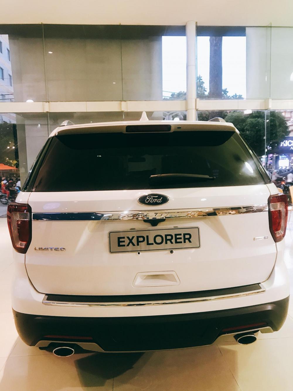 Ford Explorer Limited 2019 - Ford Explorer 2019 phong cách sang trọng