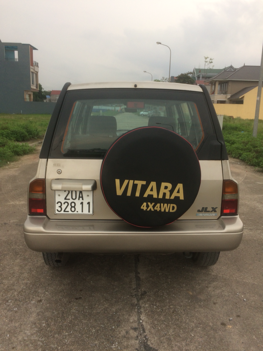 Suzuki Vitara    2005 - Bán Vitara 12/2005 chính chủ sơn zin 90%, xe rất mới không 1 lỗi nhỏ, máy gầm rất mới