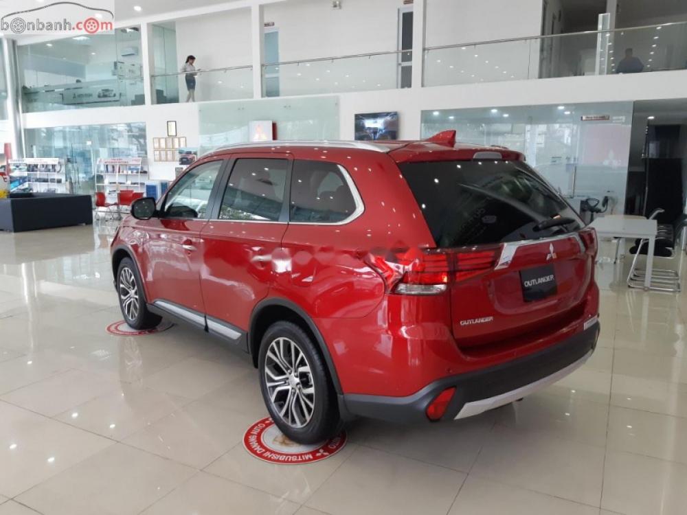 Mitsubishi Outlander 2.4 CVT Premium 2019 - Bán xe Mitsubishi Outlander 2.4 CVT Premium năm 2019, màu đỏ