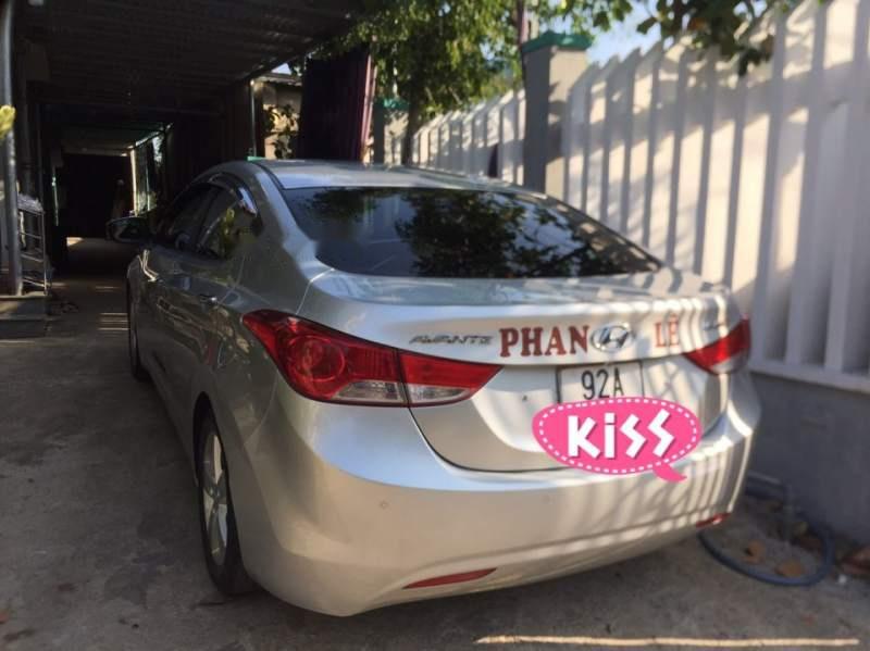 Hyundai Avante   2011 - Bán xe Hyundai Avante 2011, màu bạc, nhập khẩu 