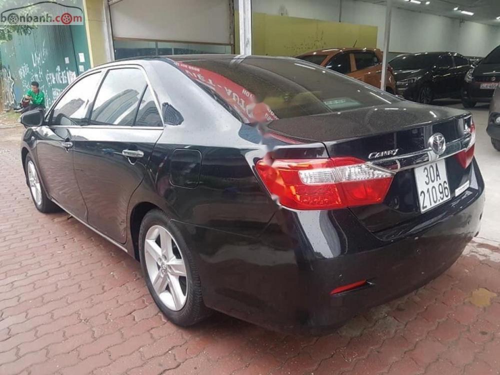 Toyota Camry 2.5Q 2014 - Bán xe Toyota Camry 2.5Q năm 2014, màu đen