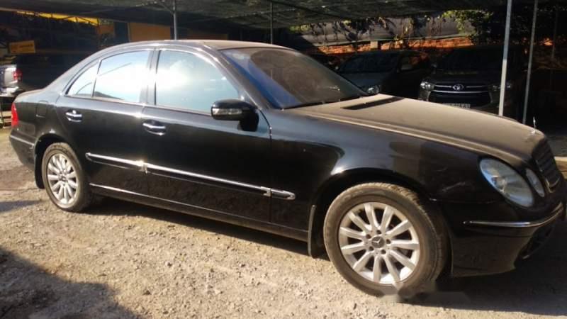 Mercedes-Benz E class  E280  2005 - Bán ô tô Mercedes E280 năm 2005, màu đen