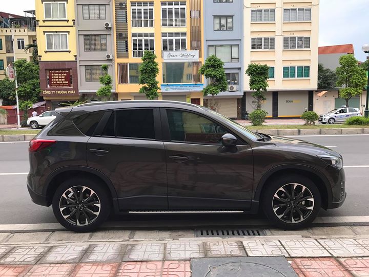 Mazda CX 5 2.5 2WD 2017 - Mazda Cx-5 2.5 1 cầu màu nâu, sản xuất năm 2017