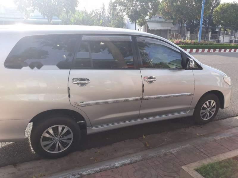 Toyota Innova     2015 - Bán Toyota Innova đời 2015 số sàn