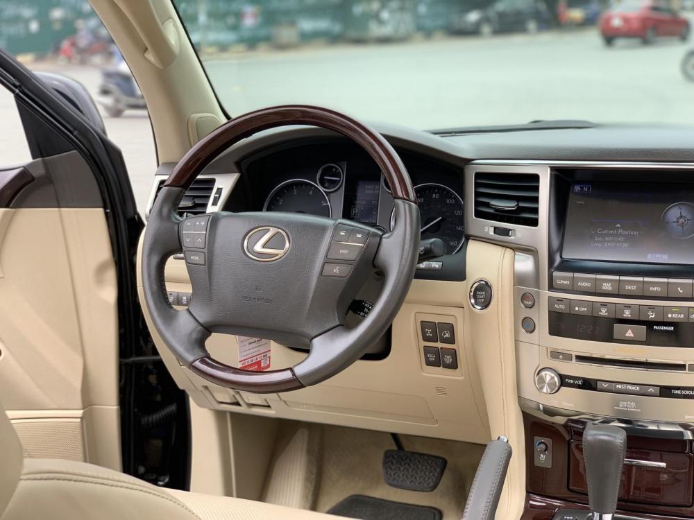 Lexus LX 570 2012 - Bán xe Lexus LX 570 năm sản xuất 2012, màu đen, nhập khẩu số tự động