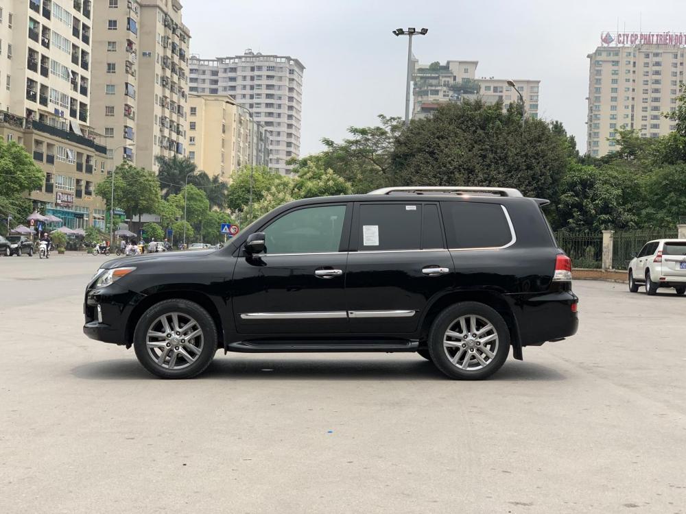 Lexus LX 570 2012 - Bán xe Lexus LX 570 năm sản xuất 2012, màu đen, nhập khẩu số tự động