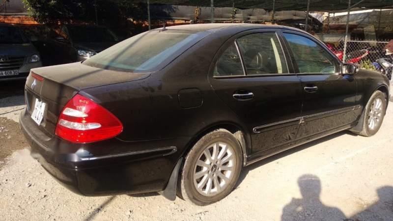 Mercedes-Benz E class  E280  2005 - Bán ô tô Mercedes E280 năm 2005, màu đen