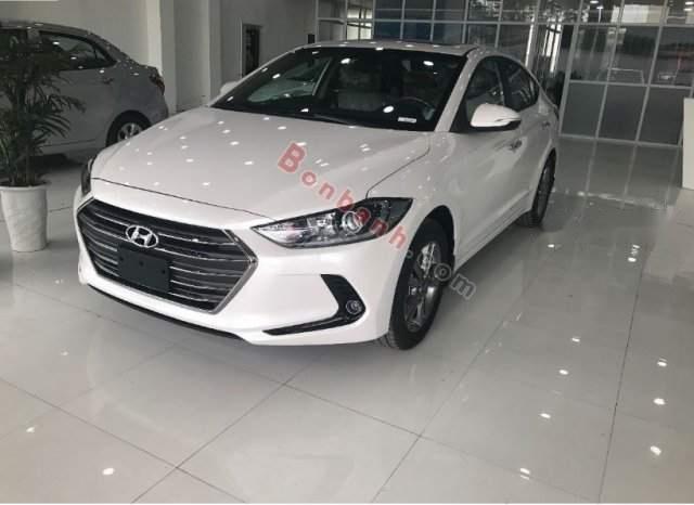 Hyundai Elantra      1.6 AT   2019 - Bán Hyundai Elantra 1.6AT 2019 mới mang ngôn ngữ thiết kế mới, tinh xảo hiện đại hơn