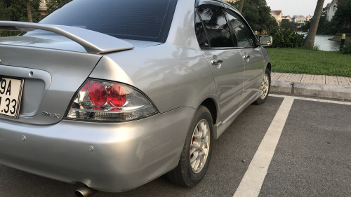 Mitsubishi Lancer   1.6 AT  2003 - Xe Mitsubishi Lancer 1.6 AT năm 2003, màu bạc 