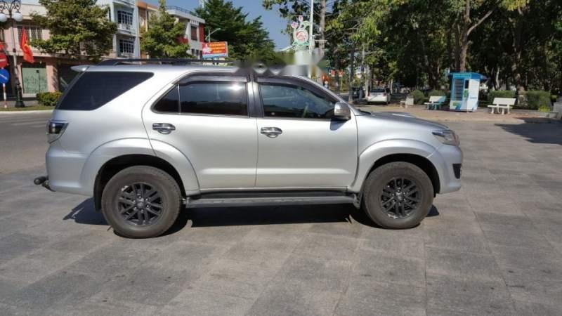 Toyota Fortuner  2.5G 2016 - Bán Toyota Fortuner đời 2016, màu bạc, giá cạnh tranh