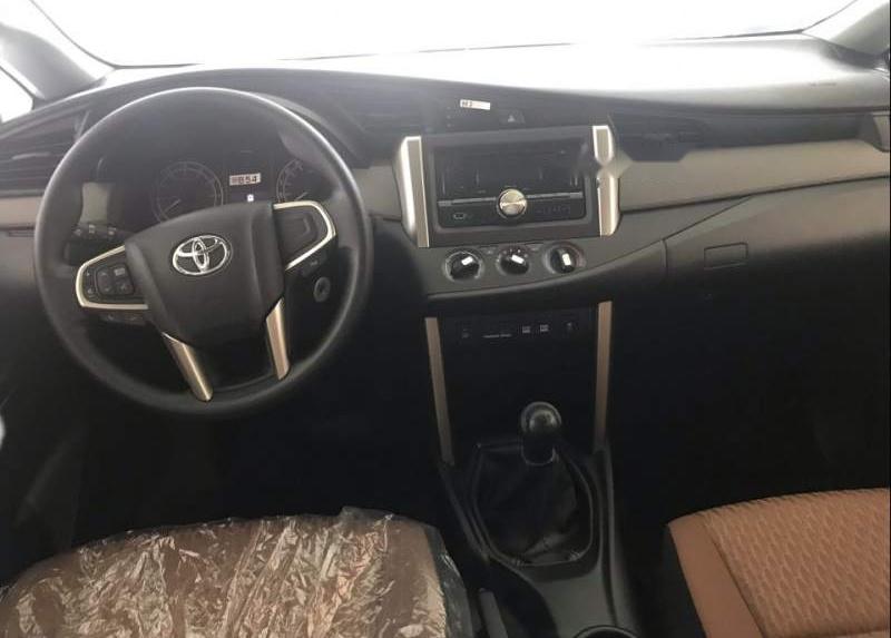 Toyota Innova   2019 - Bán xe Toyota Innova đời 2019, màu xám