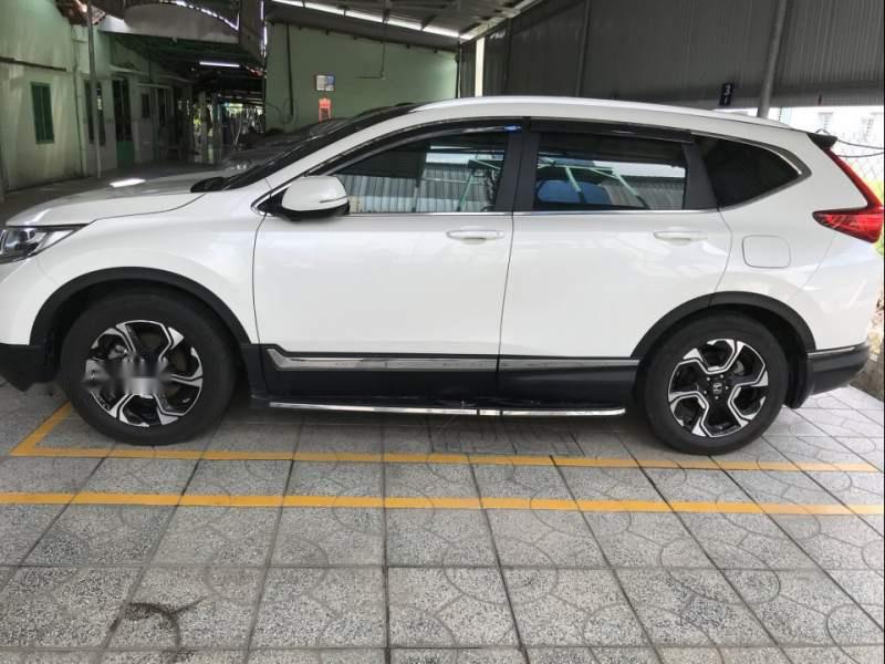 Honda CR V 2018 - Bán Honda CR V đời 2018, màu trắng, nhập khẩu nguyên chiếc chính chủ