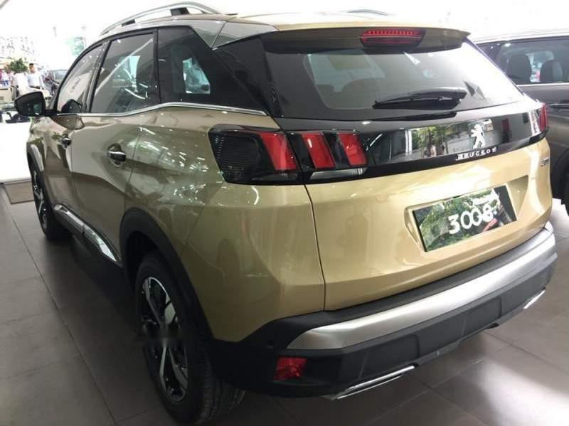 Peugeot 3008 1.6AT 2019 - Bán Peugeot 3008 1.6AT đời 2019, màu vàng