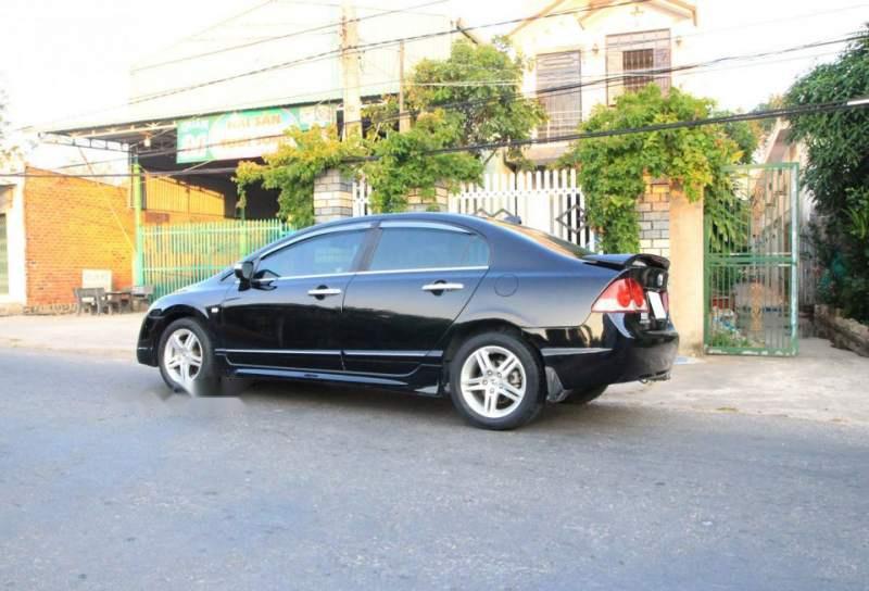 Honda Civic 2006 - Bán Honda Civic năm 2006, màu đen còn mới, 305tr