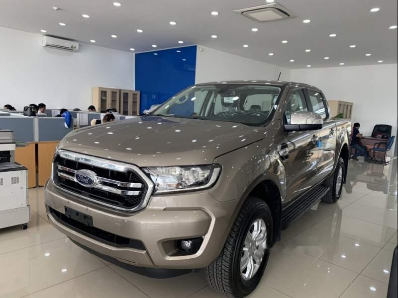 Ford Ranger  XLT AT 4x4 2.2L 2019 - Cần bán Ford Ranger XLT AT 4x4 2.2L sản xuất năm 2019, màu nâu, nhập khẩu, giá 779tr