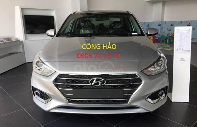 Hyundai Accent 2019 - Cần bán Hyundai Accent sản xuất năm 2019, màu bạc, giá chỉ 426 triệu