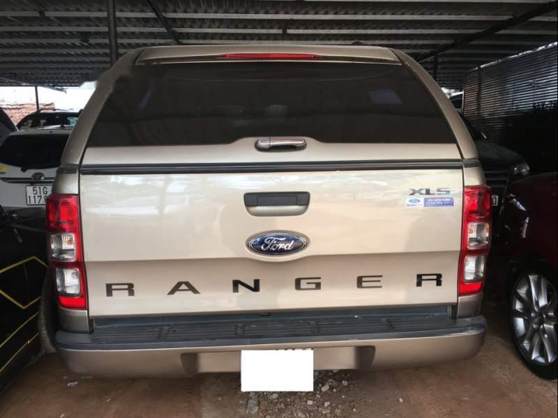 Ford Ranger XLS 2.2 MT 2013 - Cần bán Ford Ranger XLS 2.2 MT đời 2013, nhập khẩu nguyên chiếc như mới, giá tốt