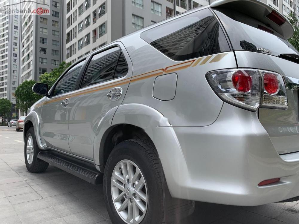 Toyota Fortuner G 2015 - Bán Toyota Fortuner G 2015, màu bạc, chính chủ