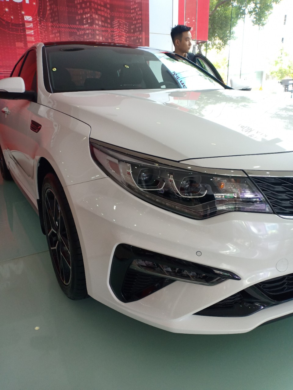 Kia Optima GT Line 2019 - Cần bán xe Kia Optima GT Line sản xuất 2019, màu trắng, 309 triệu