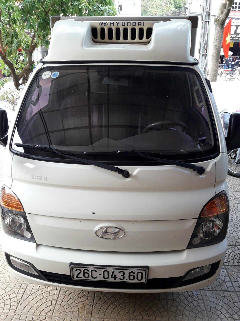 Hyundai Porter 2012 - Cần bán gấp Hyundai Porter năm 2012, màu trắng, nhập khẩu nguyên chiếc