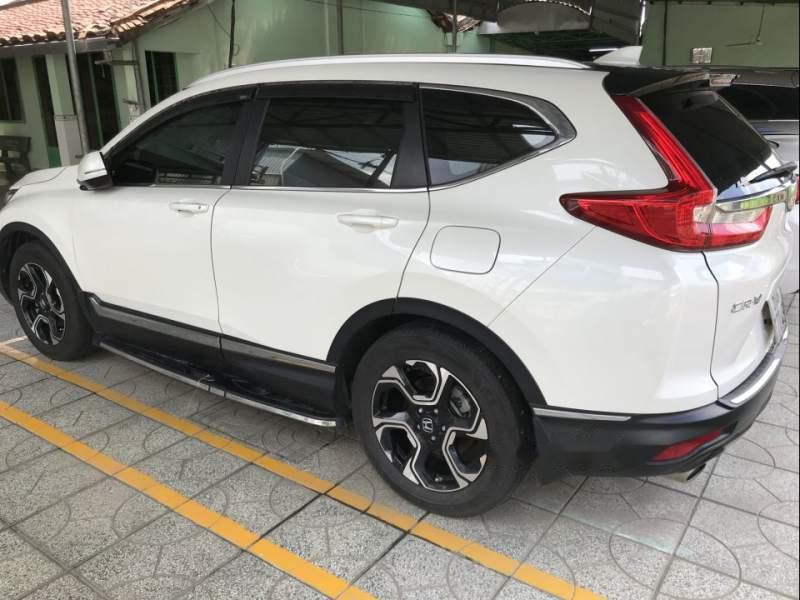 Honda CR V 2018 - Bán Honda CR V đời 2018, màu trắng, nhập khẩu nguyên chiếc chính chủ