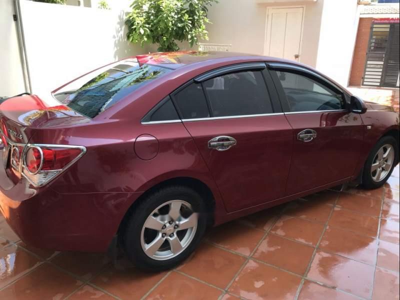 Chevrolet Cruze 2011 - Bán xe Chevrolet Cruze đời 2011, màu đỏ chính chủ, giá 315tr