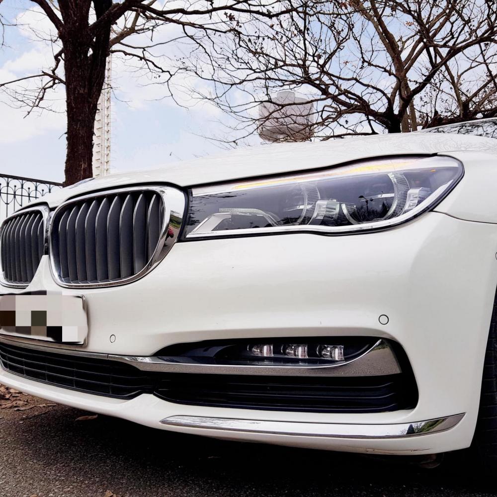 BMW 7 Series 730 Li 2017 - Cần bán xe BMW 7 Series 730 Li đời 2017, màu trắng, nhập khẩu