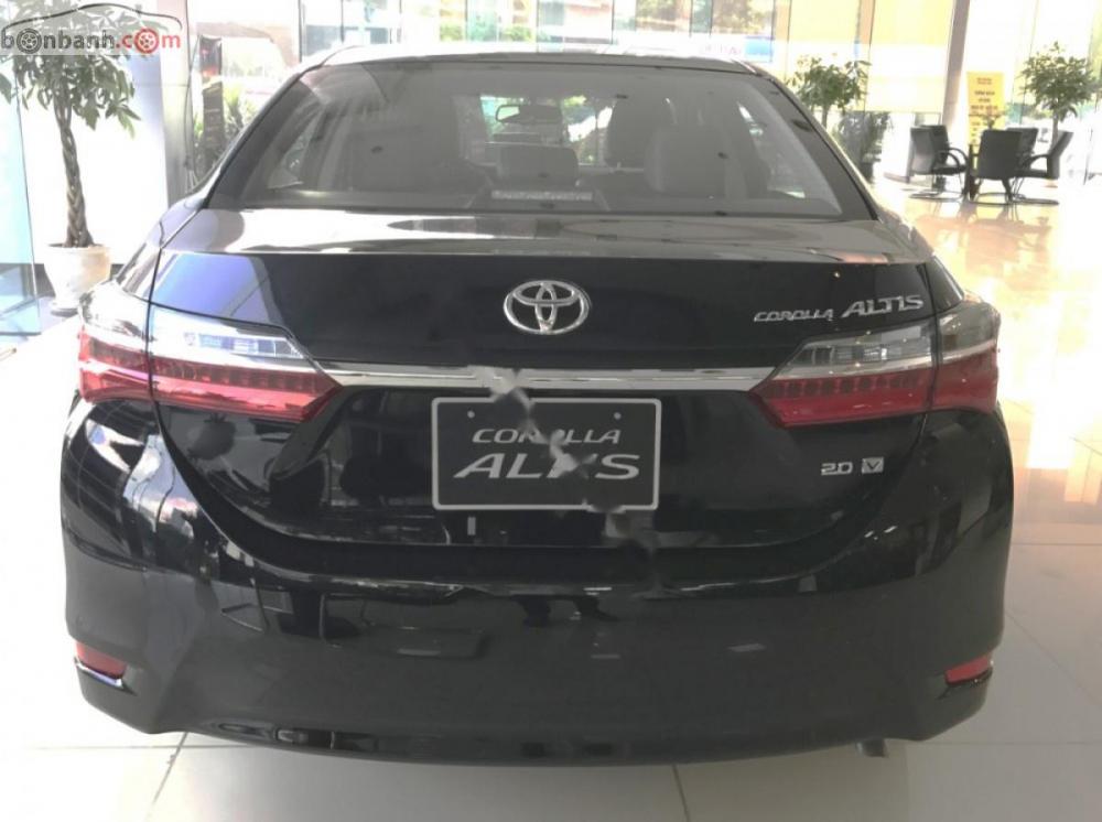 Toyota Corolla altis 2019 - Cần bán xe Toyota Corolla Altis đời 2019, màu đen, giá tốt