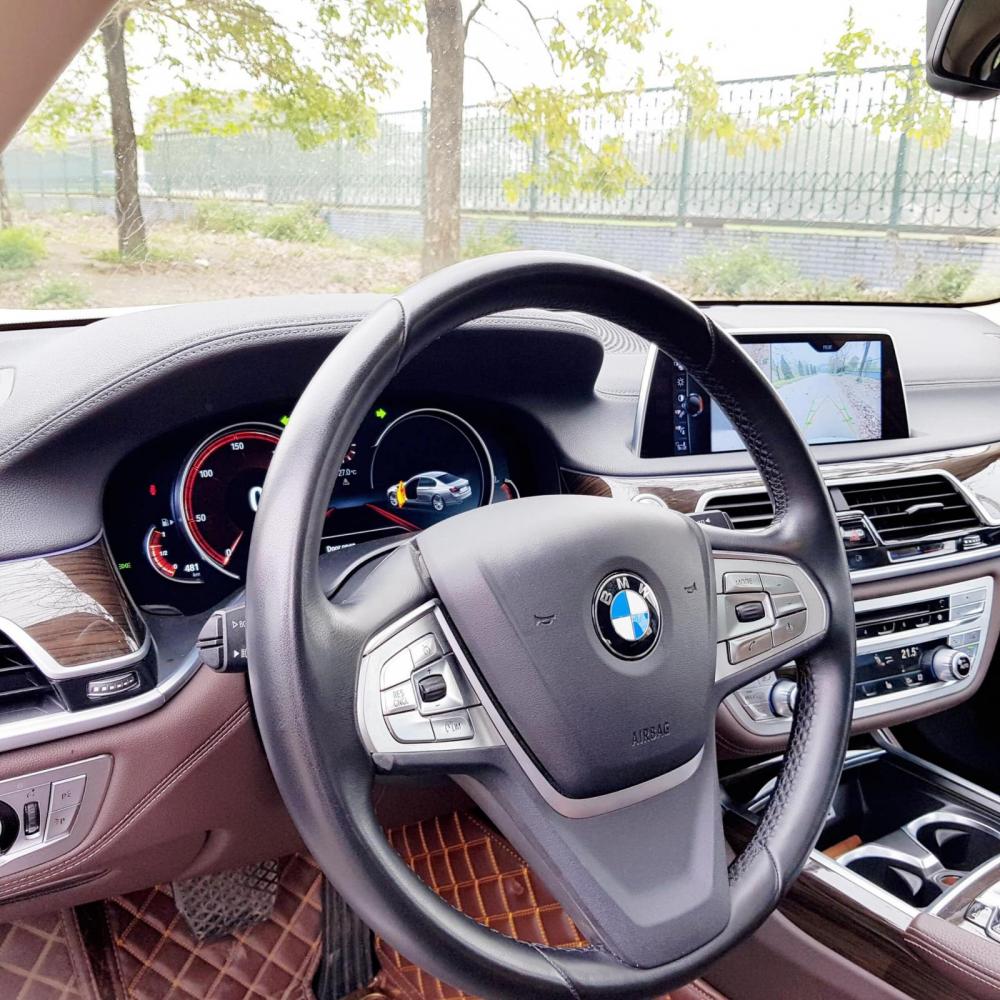 BMW 7 Series 730 Li 2017 - Cần bán xe BMW 7 Series 730 Li đời 2017, màu trắng, nhập khẩu