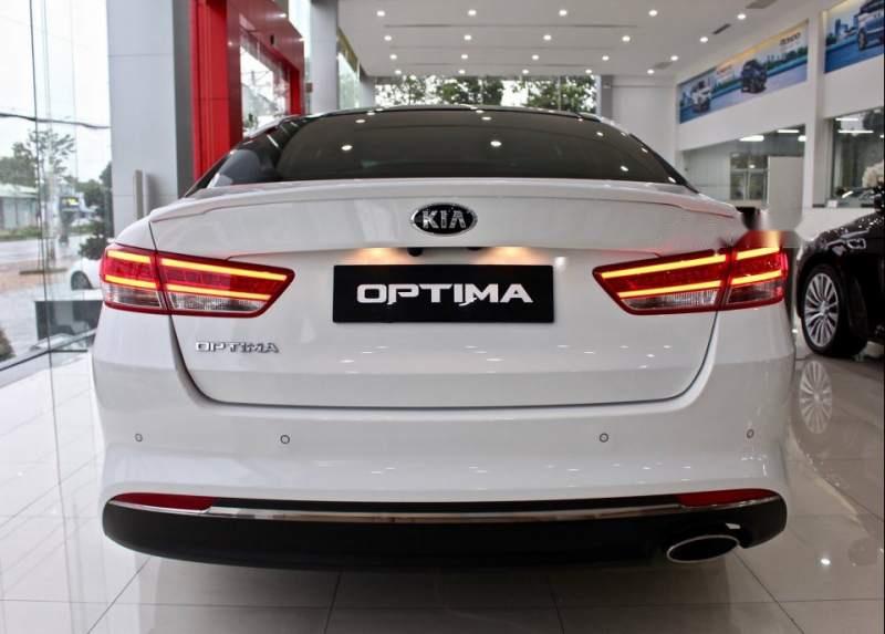 Kia Optima 2018 - Bán Kia Optima đời 2018, màu trắng