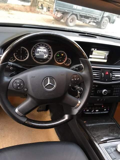 Mercedes-Benz E class  E300  2019 - Bán ô tô Mercedes E300 sản xuất 2019, màu đen, nhập khẩu, máy ngon, gầm tốt