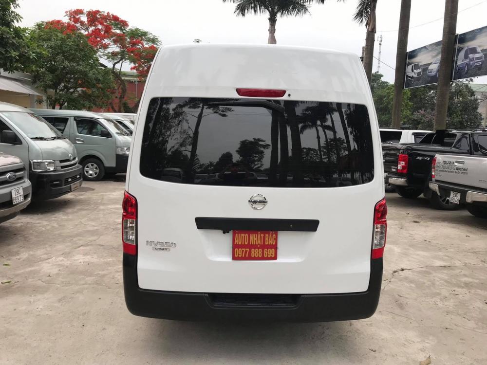 Nissan Urvan 2015 - Bán Nissan 16 chỗ, máy dầu (giống máy bán tải Navara) đời cuối 2015, nhập Nhật Bản nguyên chiếc